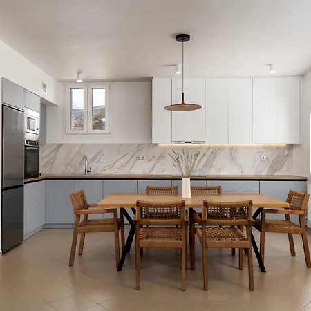 Stunning View Sarakiniko *