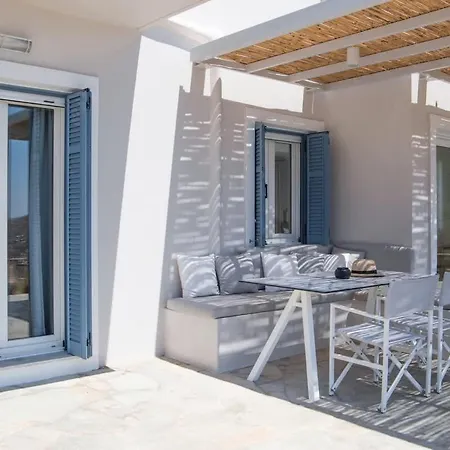 Stunning View Sarakiniko Villa